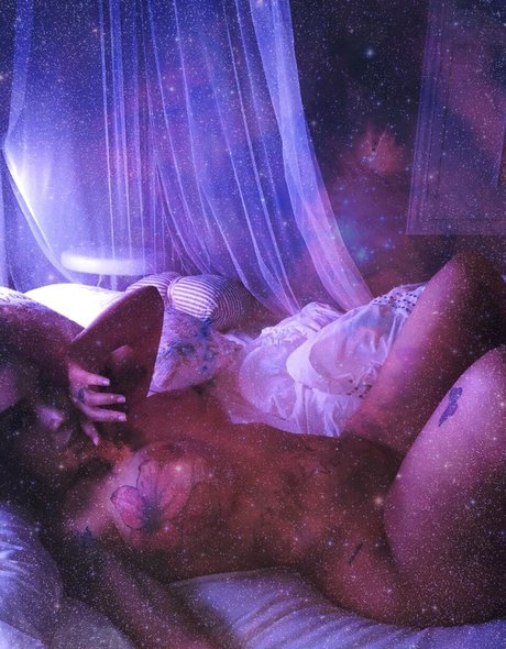 Prettygirlissues onlyfans leak ass