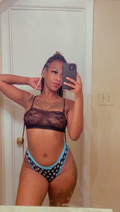 ms bitchlucky naked onlyfans