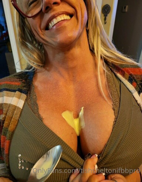 tishsheltonifbbpro onlyfans leak porn
