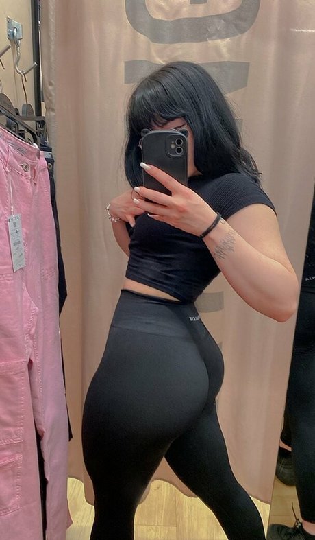 Sudemwah onlyfans model