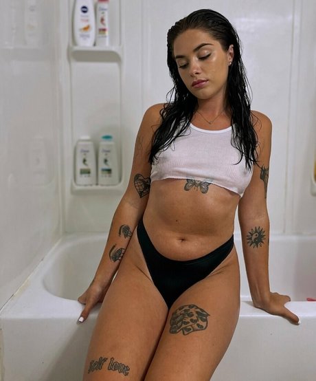 male onlyfans erotic slide