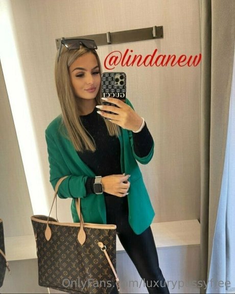 luxurypussyfree Profile image