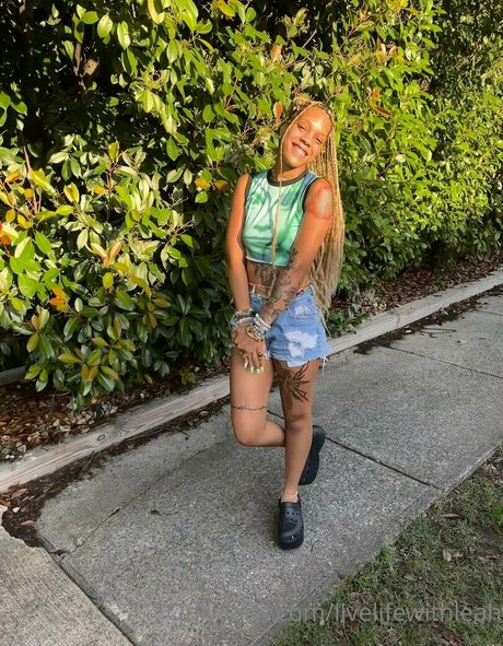 leahsade only fans content