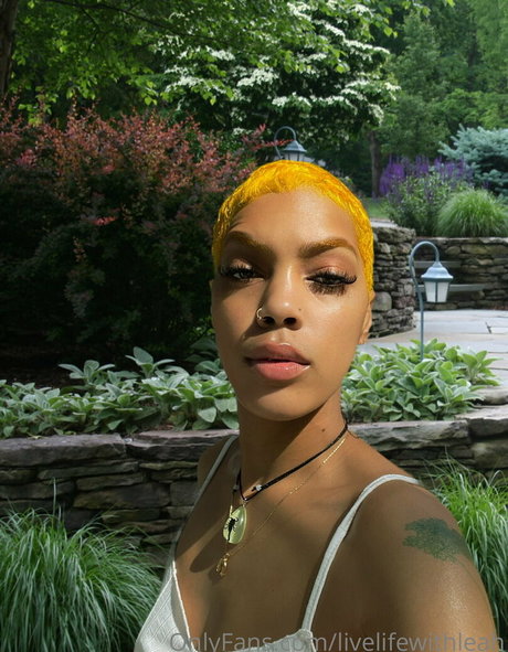 leahsade topless onlyfans