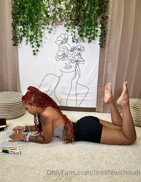 leahsade onlyfans nudes