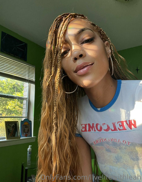 leahsade new onlyfans leak