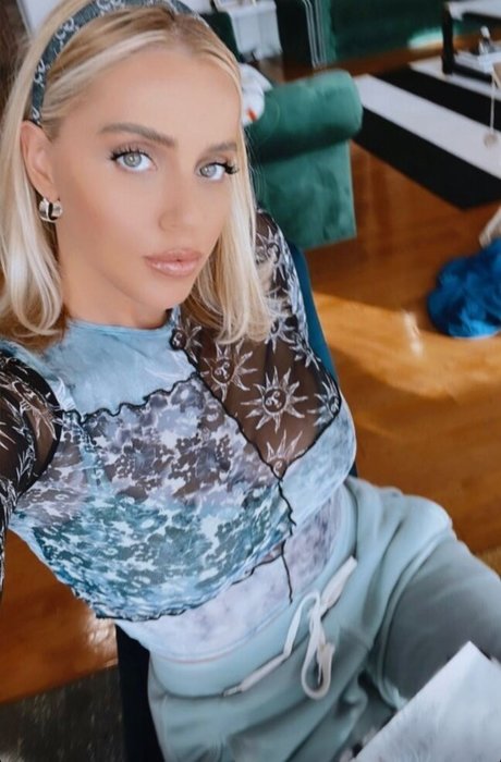 Violet Benson onlyfans nudes porn