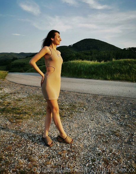 amyvalentinexxx porn only fans