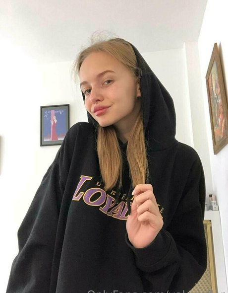 valerieflor onlyfans nude pics