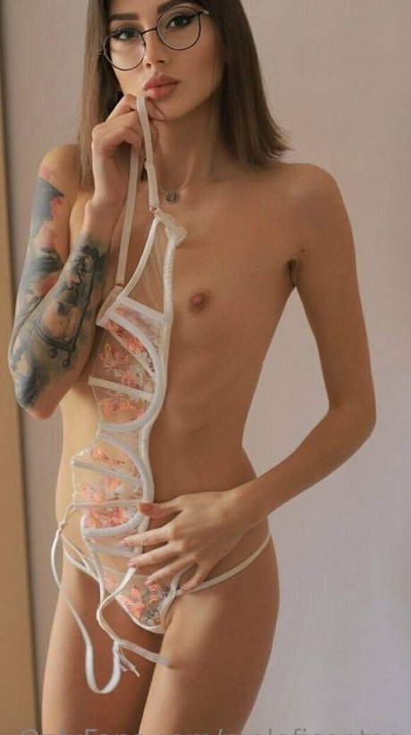 maleficentaa onlyfans leak ass