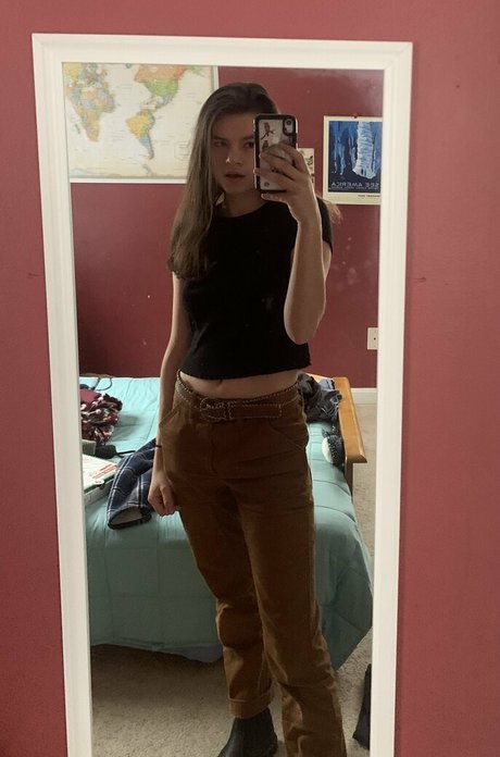 chapstickbxtch nude only fans leaks