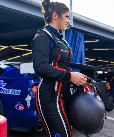 Hailie Deegan porn onlyfans