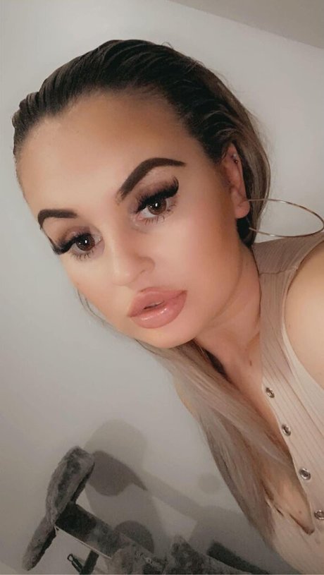 D arcy Ingle free onlyfans