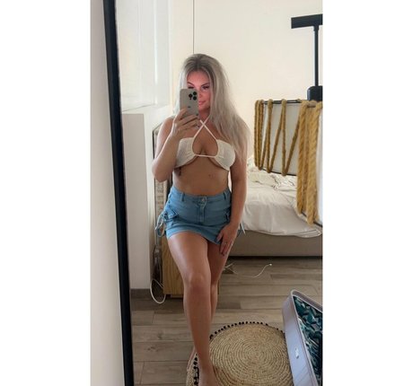 D arcy Ingle onlyfans fotos