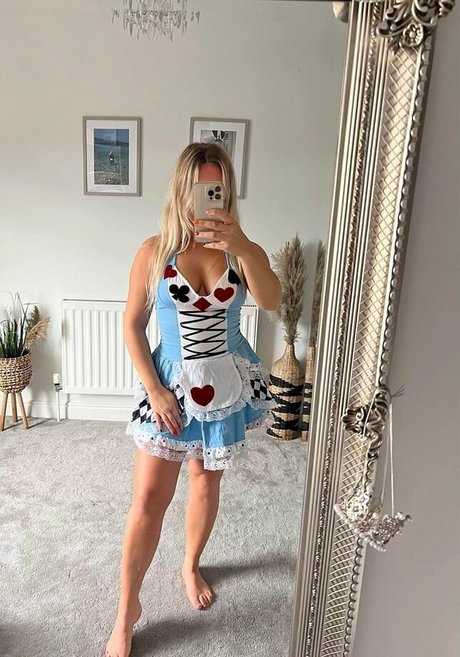 D arcy Ingle only fans leaked