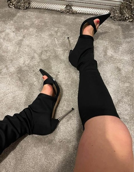 D arcy Ingle onlyfans nude pictures