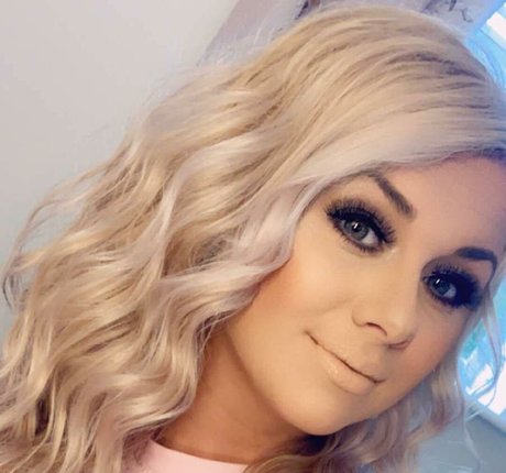 Lauren H onlyfans leak ass