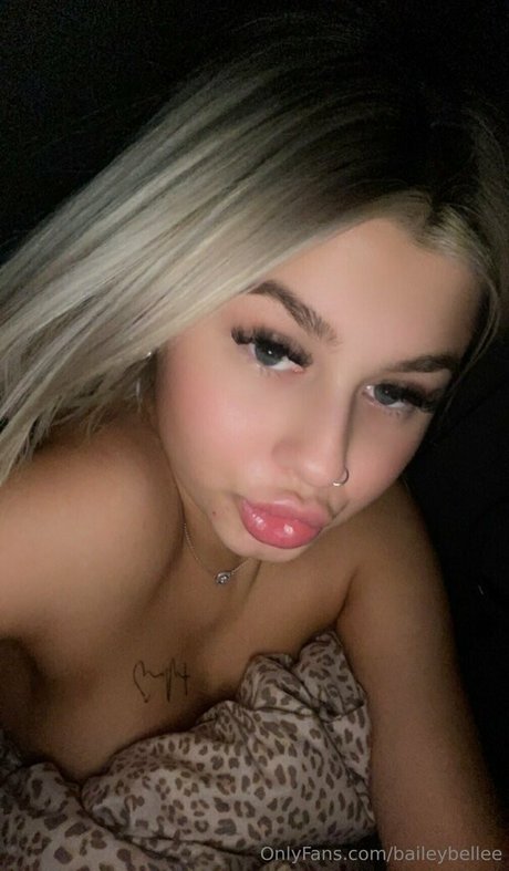 baileybellee onlyfans leaks