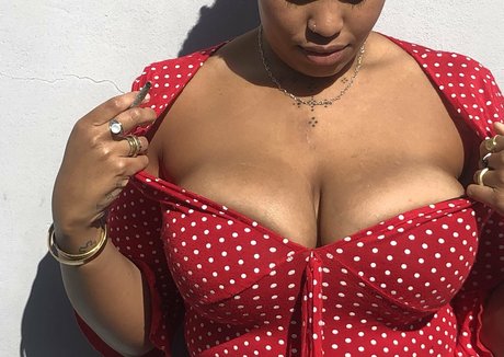 arielcosmo free only fans