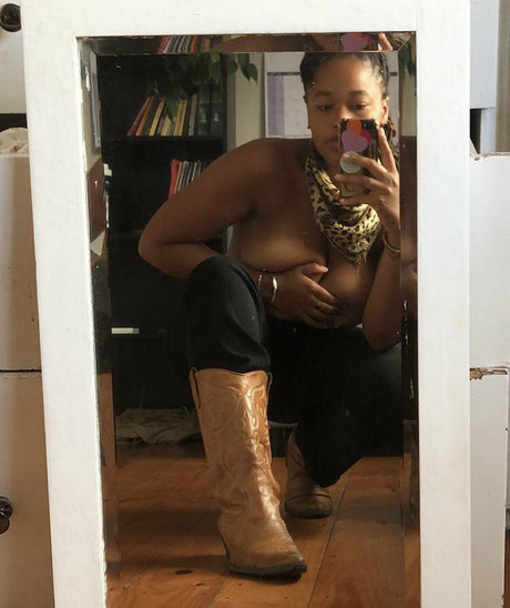 arielcosmo onlyfans leak free