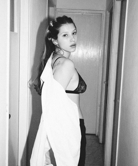 Roni Zouler free onlyfans