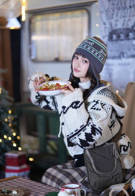 Danielle Marsh onlyfans strip tease