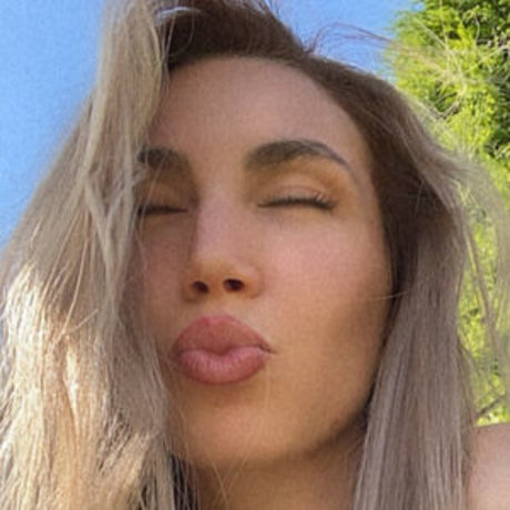 yasmineesob onlyfans nudes leak