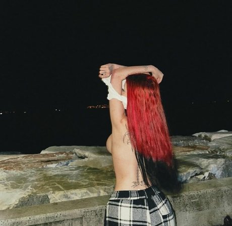 yeahmur onlyfans post