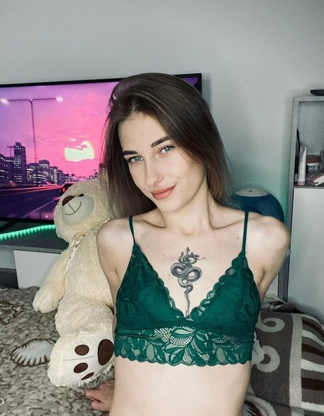 innie skinny pics onlyfans