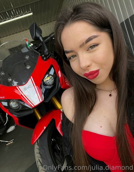 julia diamond only fans.