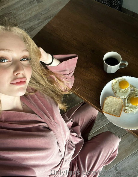 cutie kira leaked onlyfans nudes