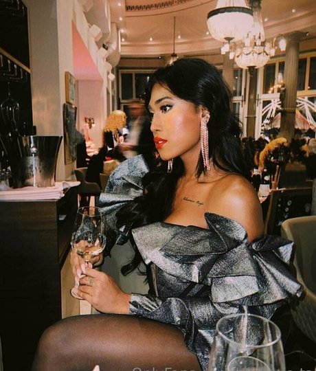 kira asia ts leaked onlyfans pictures