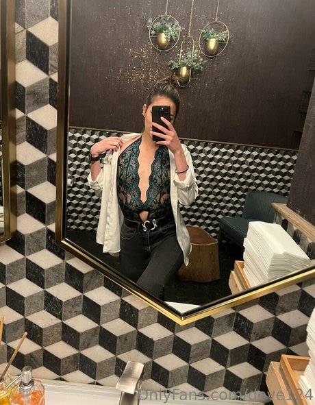 dove124 onlyfans free content