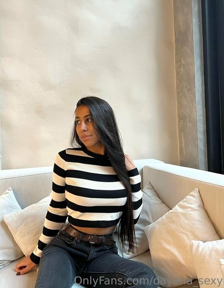 miaa sexy naked only fans