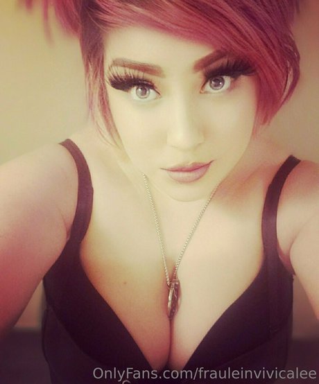 frauleinvivicalee only fans naked