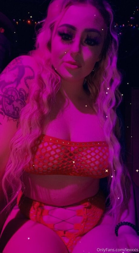 lexxxis onlyfans leak fuck
