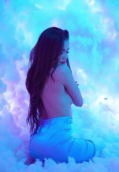 blonde shemale onlyfans hd img