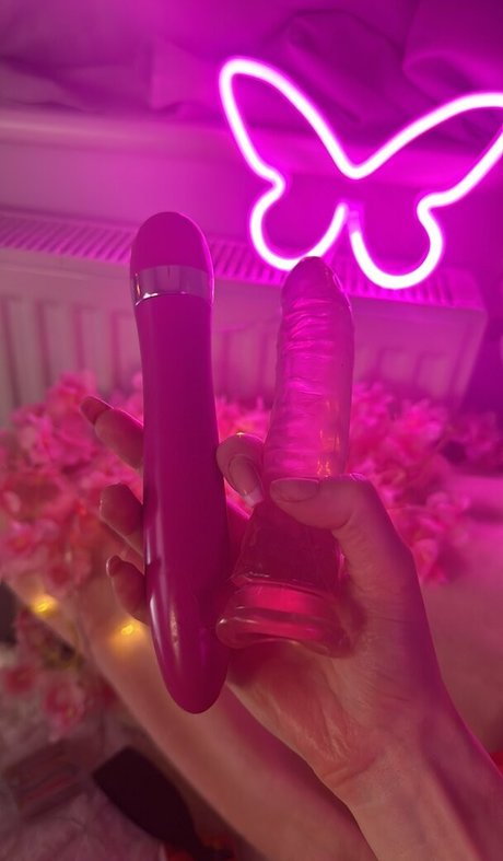 lilly blooms leaked onlyfans photos