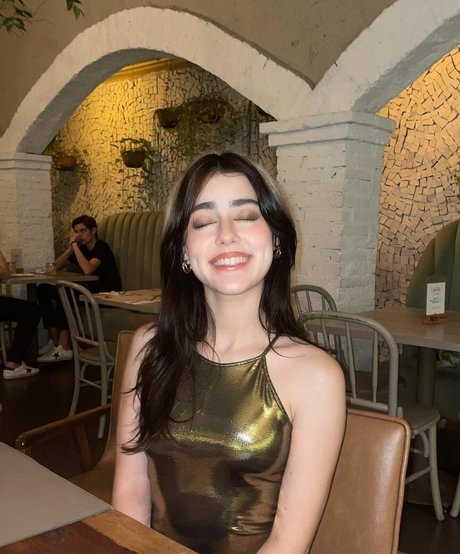 Isabella Angelina  depiction