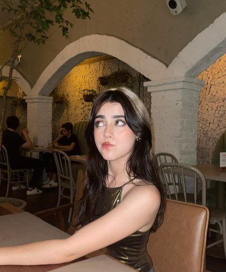 Isabella Angelina onlyfans porno