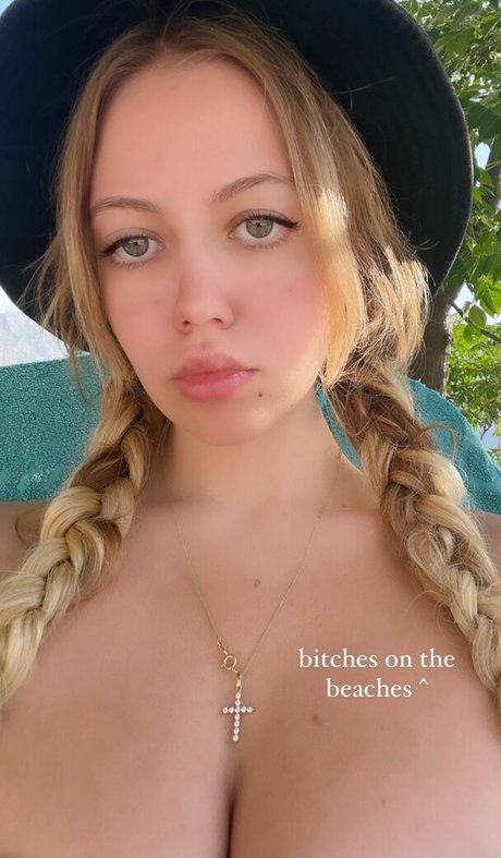 Eva april11 onlyfans full