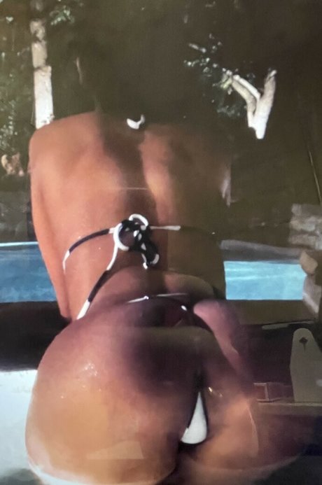 tall blonde onlyfans perfect artwork