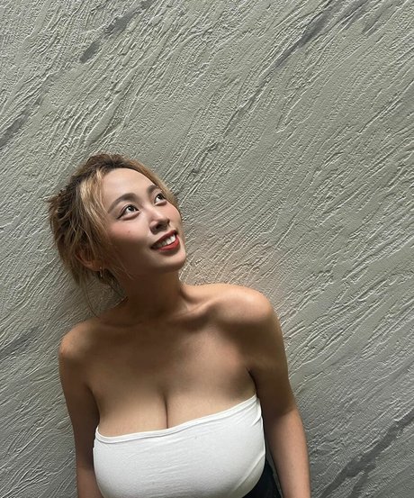 topless beach onlyfans free naked scene