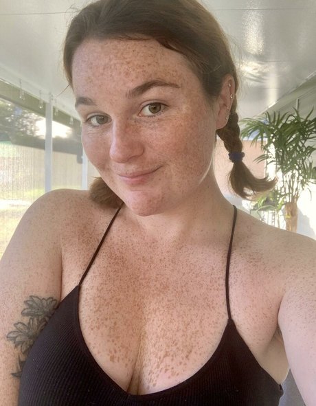 Freckled Baby onlyfans leaked naked