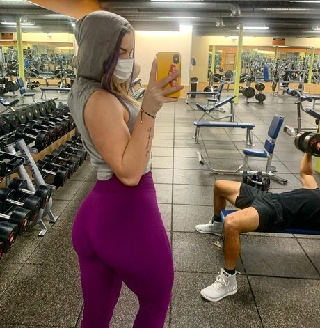 Alysia Kelley onlyfans leak