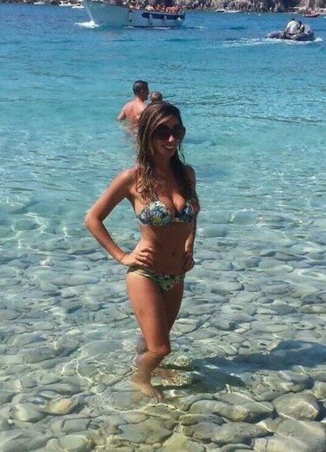 Estefy Lopez onlyfans leakes