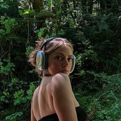 Sabrina Bloedorn only fans leak