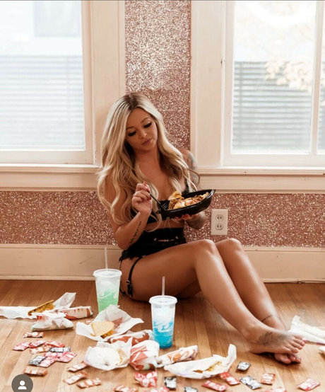 Blondebombshell383 onlyfans leaks sex