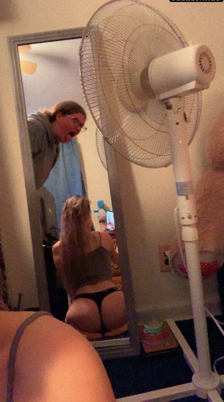 Alyssa Bryanne onlyfans leaked pictures