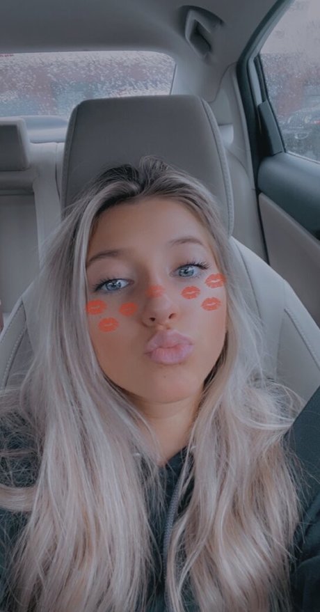 Chelsea Mariani nude porn onlyfans